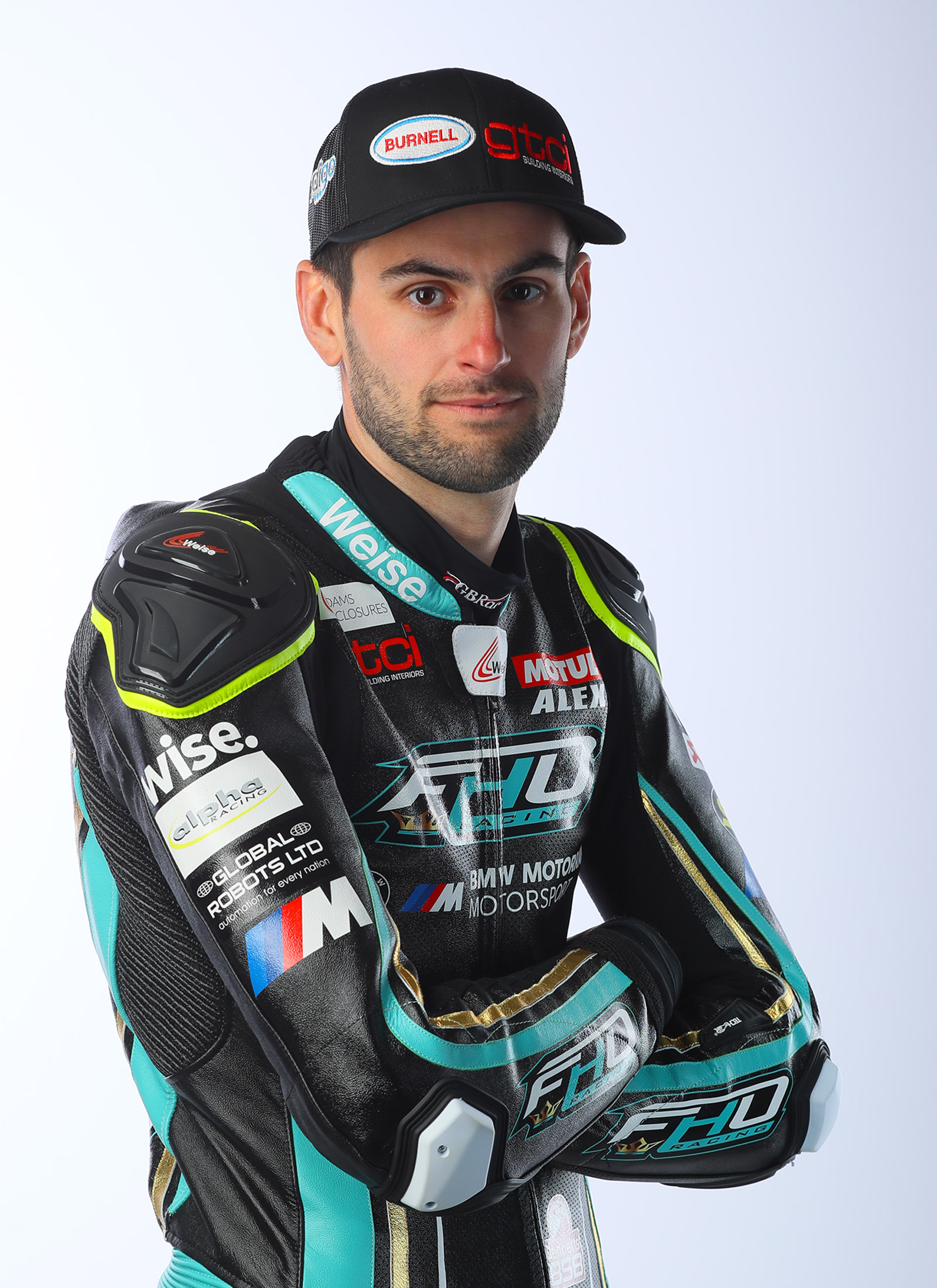 HEADS TURNED AS FHO RACING BMW LAUNCH BENNETTS BRITISH SUPERBIKE TEAM